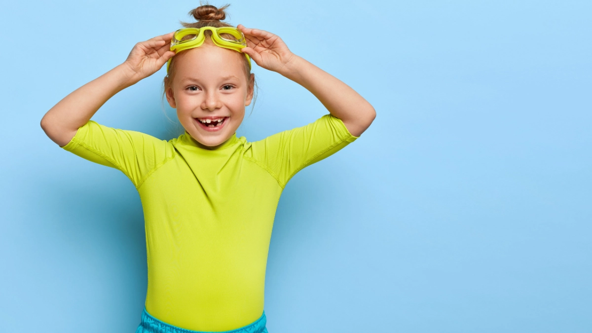 10 Tips Memilih Pakaian Renang untuk Anak-Anak